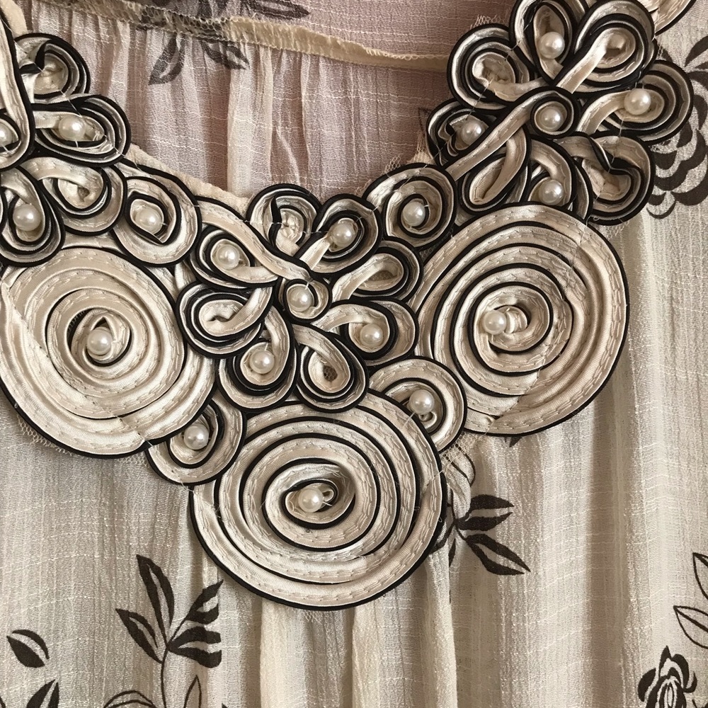 Tunic - Picture 2 of 4
